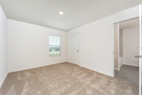 Townhouse in Dundee, Florida 3 bedrooms, 168.8 sq.m. № 1903742 - photo 17