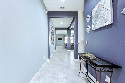 Casa en venta en Wesley Chapel, Florida, 5 dormitorios, 363.25 m2 № 1793413 - foto 3