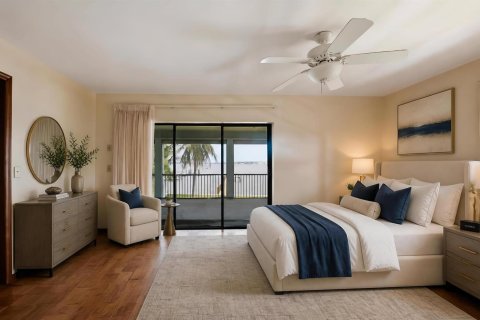 House in Stuart, Florida 4 bedrooms, 202.9 sq.m. № 2188782 - photo 6