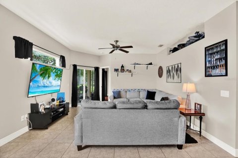 House in Ruskin, Florida 3 bedrooms, 121.24 sq.m. № 1792853 - photo 3