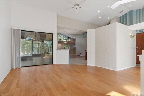 Villa ou maison à vendre à Beverly Hills, Floride: 3 chambres, 246.1 m2 № 2415553 - photo 9