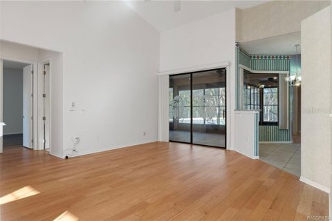Villa ou maison à vendre à Beverly Hills, Floride: 3 chambres, 246.1 m2 № 2415553 - photo 11