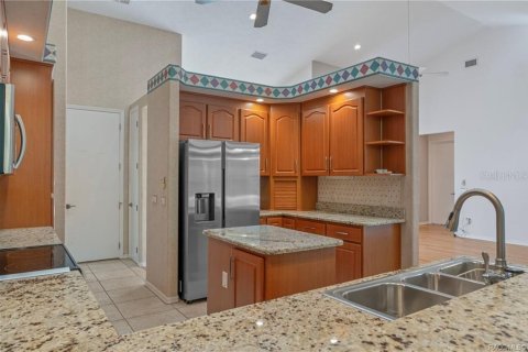 Villa ou maison à vendre à Beverly Hills, Floride: 3 chambres, 246.1 m2 № 2415553 - photo 25