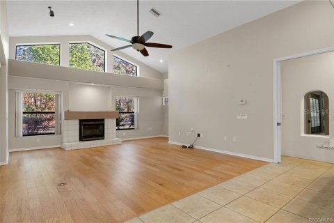 Villa ou maison à vendre à Beverly Hills, Floride: 3 chambres, 246.1 m2 № 2415553 - photo 28