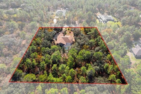 Villa ou maison à vendre à Beverly Hills, Floride: 3 chambres, 246.1 m2 № 2415553 - photo 3