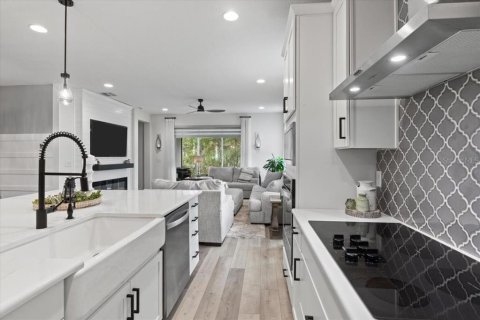 Купить виллу или дом в Дебари, Флорида 8 комнат, 256.5м2, № 1909745 - фото 9