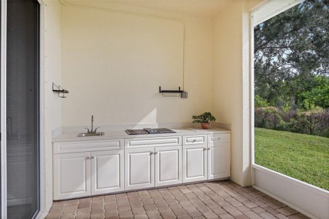 Villa ou maison à vendre à Merrit Island, Floride: 3 chambres, 160.91 m2 № 2403400 - photo 3
