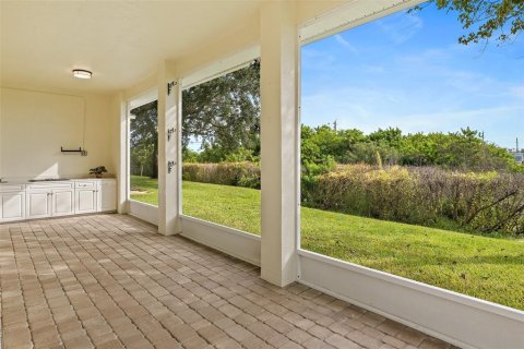Villa ou maison à vendre à Merrit Island, Floride: 3 chambres, 160.91 m2 № 2403400 - photo 17