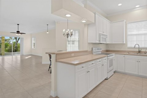 Villa ou maison à vendre à Merrit Island, Floride: 3 chambres, 160.91 m2 № 2403400 - photo 10