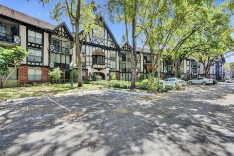 Condominio en Lauderhill, Florida, 2 dormitorios  № 2034622