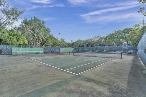 Condominio en venta en Lauderhill, Florida, 2 dormitorios, 106.84 m2 № 2034622 - foto 30