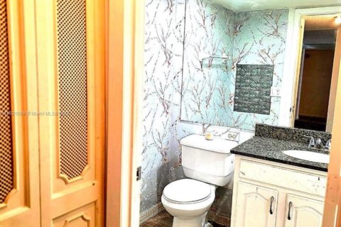 Condominio en venta en Lauderhill, Florida, 2 dormitorios, 106.84 m2 № 2034622 - foto 23