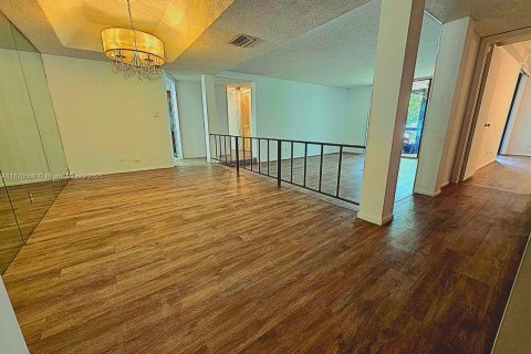 Condominio en venta en Lauderhill, Florida, 2 dormitorios, 106.84 m2 № 2034622 - foto 8