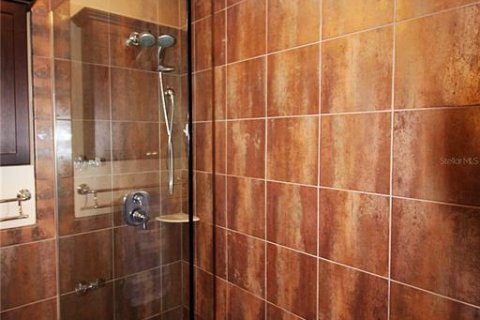 Condominio en alquiler en Sarasota, Florida, 2 dormitorios, 99.22 m2 № 1881226 - foto 17