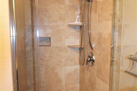 Condominio en alquiler en Sarasota, Florida, 2 dormitorios, 99.22 m2 № 1881226 - foto 21