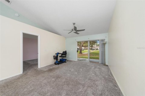 Townhouse in Orlando, Florida 3 bedrooms, 103.68 sq.m. № 2118016 - photo 10