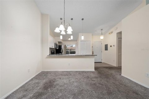 Townhouse in Orlando, Florida 3 bedrooms, 103.68 sq.m. № 2118016 - photo 8
