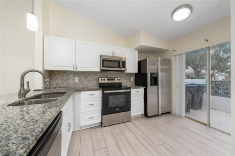 Townhouse in Orlando, Florida 3 bedrooms, 103.68 sq.m. № 2118016 - photo 4