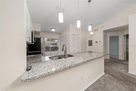 Townhouse in Orlando, Florida 3 bedrooms, 103.68 sq.m. № 2118016 - photo 6