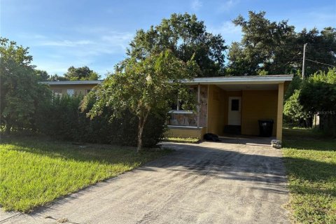 House in Orlando, Florida 3 bedrooms, 103.86 sq.m. № 2285271