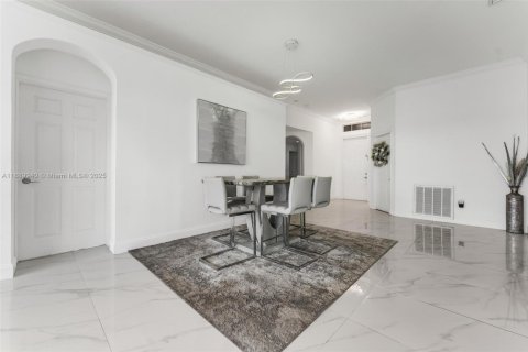 Купить виллу или дом в Мирамар, Флорида 3 спальни, 159.51м2, № 1944292 - фото 12