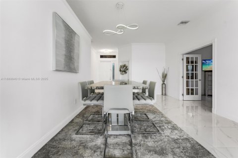 Купить виллу или дом в Мирамар, Флорида 3 спальни, 159.51м2, № 1944292 - фото 13