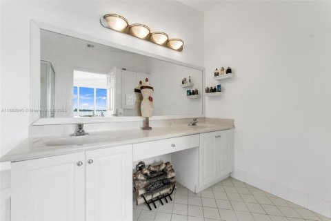 Купить виллу или дом в Мирамар, Флорида 3 спальни, 159.51м2, № 1944292 - фото 26