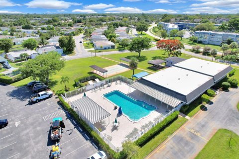Villa ou maison à vendre à Margate, Floride: 2 chambres, 157 m2 № 2424874 - photo 24