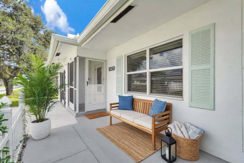 Villa ou maison à vendre à Margate, Floride: 2 chambres, 157 m2 № 2424874 - photo 2