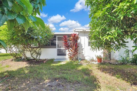 Villa ou maison à vendre à Margate, Floride: 2 chambres, 157 m2 № 2424874 - photo 21