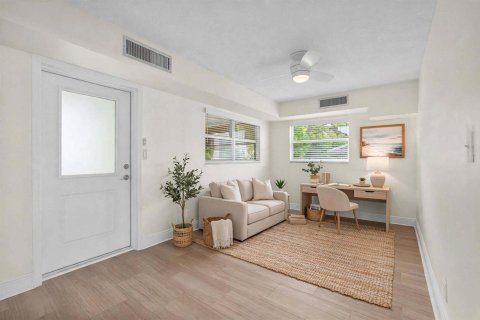 Villa ou maison à vendre à Margate, Floride: 2 chambres, 157 m2 № 2424874 - photo 9