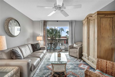 Condo in Sarasota, Florida, 2 bedrooms № 2239895 - photo 4