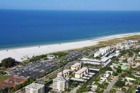 Condo in Sarasota, Florida, 2 bedrooms № 2239895 - photo 29