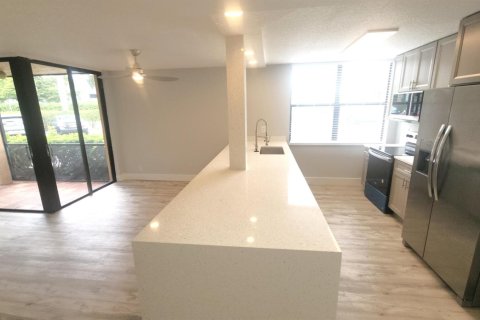 Condominio en venta en Delray Beach, Florida, 1 dormitorio, 70.42 m2 № 2245626 - foto 8
