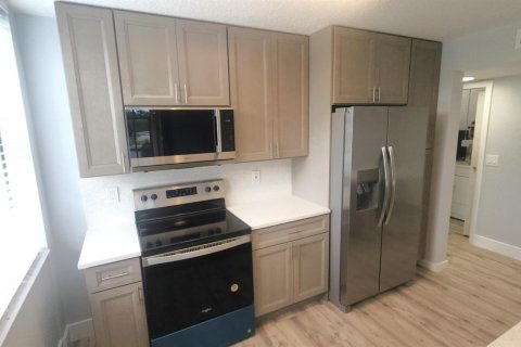 Condominio en venta en Delray Beach, Florida, 1 dormitorio, 70.42 m2 № 2245626 - foto 11