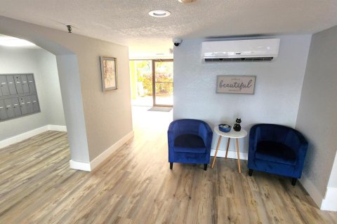 Condominio en venta en Delray Beach, Florida, 1 dormitorio, 70.42 m2 № 2245626 - foto 3