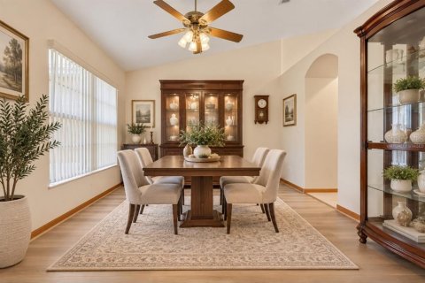 Casa en venta en Spring Hill, Florida, 3 dormitorios, 183.39 m2 № 2387644 - foto 3