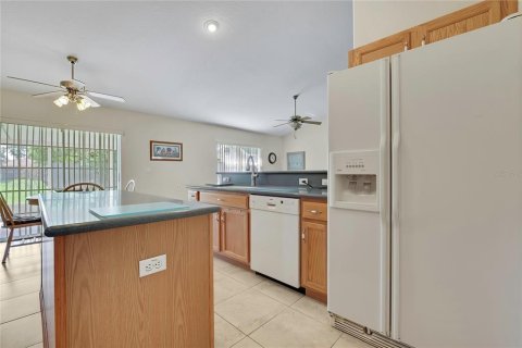 Casa en venta en Spring Hill, Florida, 3 dormitorios, 183.39 m2 № 2387644 - foto 21