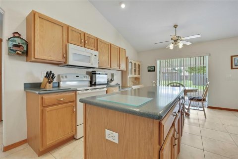 Casa en venta en Spring Hill, Florida, 3 dormitorios, 183.39 m2 № 2387644 - foto 18
