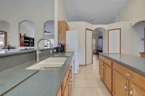 Casa en venta en Spring Hill, Florida, 3 dormitorios, 183.39 m2 № 2387644 - foto 17