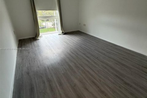 Condominio en alquiler en North Miami Beach, Florida, 1 dormitorio, 66.89 m2 № 1924530 - foto 20