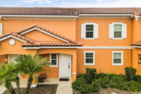 Touwnhouse à vendre à Kissimmee, Floride: 2 chambres, 125.42 m2 № 2109039 - photo 2