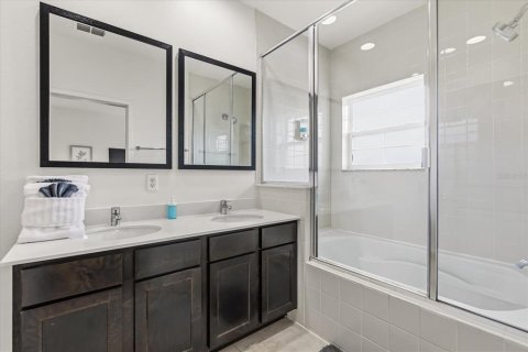 Touwnhouse à vendre à Kissimmee, Floride: 2 chambres, 125.42 m2 № 2109039 - photo 17