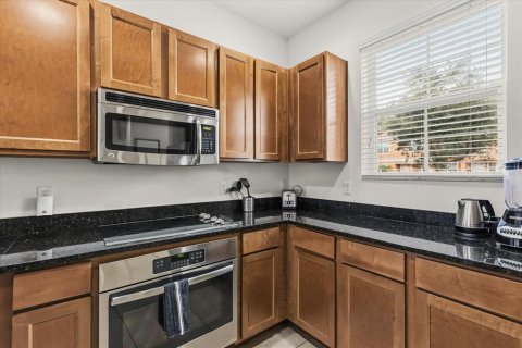 Touwnhouse à vendre à Kissimmee, Floride: 2 chambres, 125.42 m2 № 2109039 - photo 12
