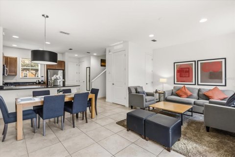 Touwnhouse à vendre à Kissimmee, Floride: 2 chambres, 125.42 m2 № 2109039 - photo 7