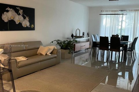Купить кондоминиум в Дорал, Флорида 3 спальни, 157.93м2, № 1617544 - фото 8