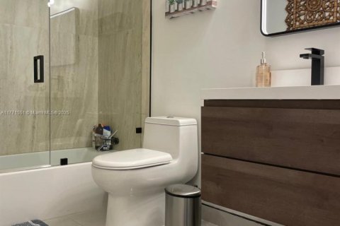 Купить кондоминиум в Дорал, Флорида 3 спальни, 157.93м2, № 1617544 - фото 5