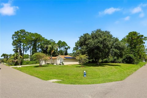 House in Palm Coast, Florida 3 bedrooms, 128.58 sq.m. № 2299860 - photo 7