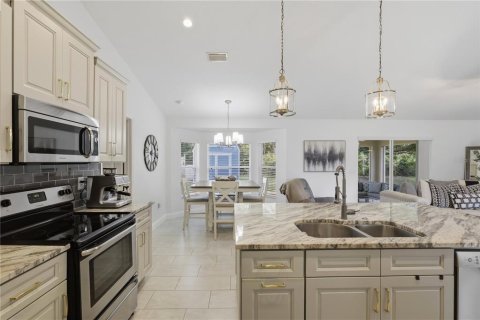 House in Palm Coast, Florida 3 bedrooms, 128.58 sq.m. № 2299860 - photo 24