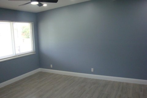 House in West Palm Beach, Florida 4 bedrooms, 127.65 sq.m. № 2087312 - photo 27
